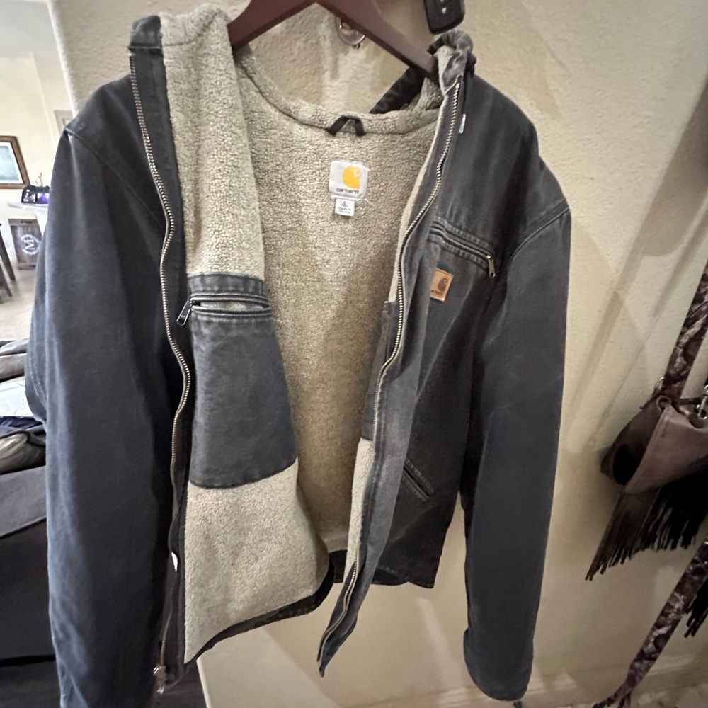 Carhartt jacket with hood